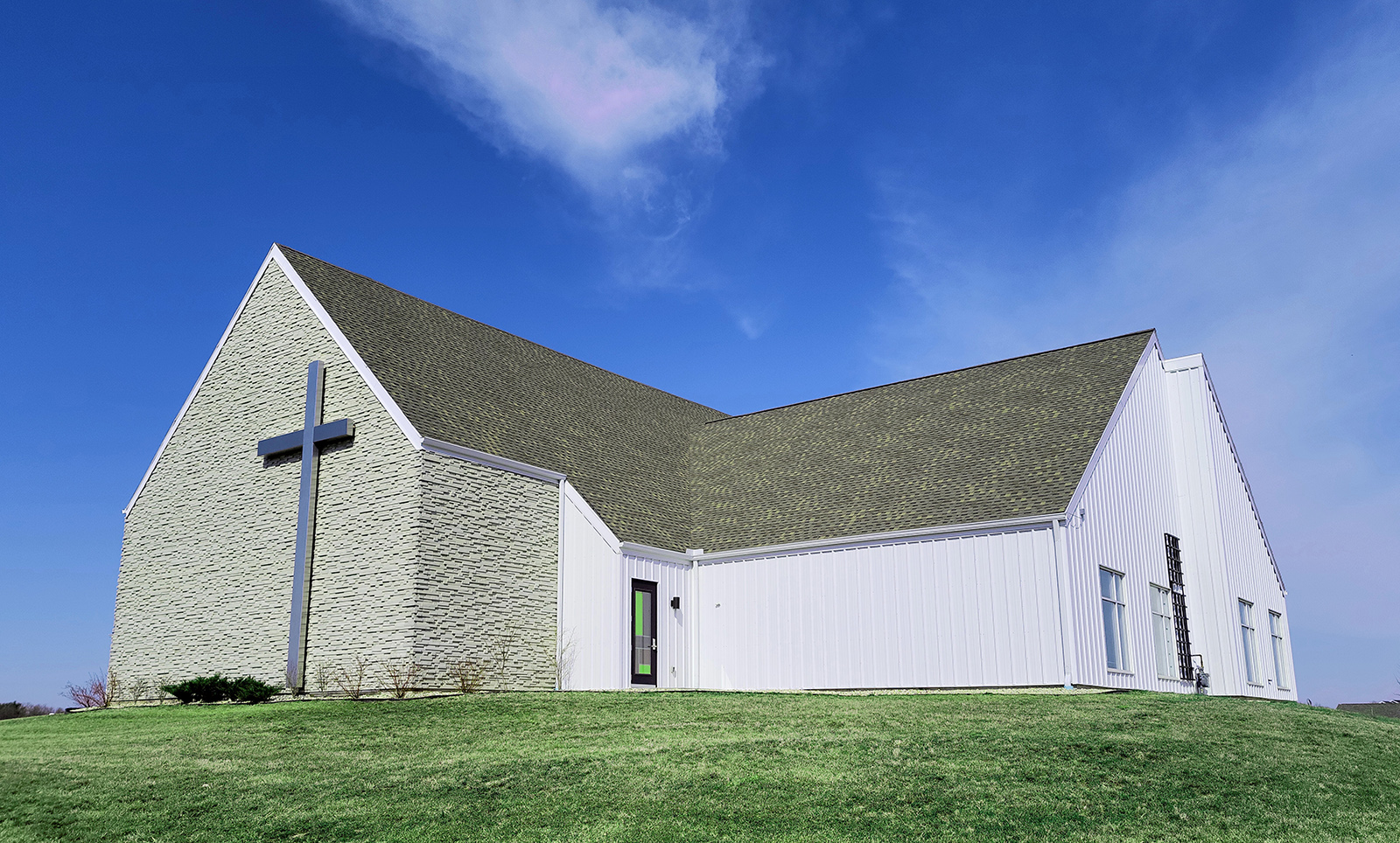 Exterior Driveway View of Door Creek Church