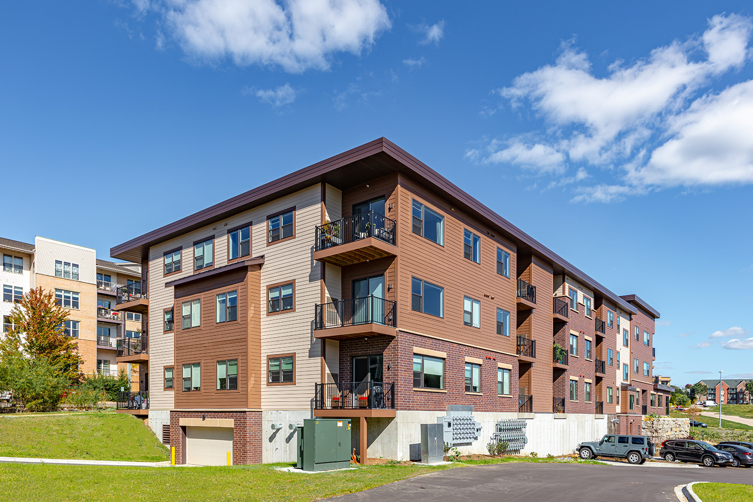 Exterior Parking Lot View at Midtown Reserve Apartments