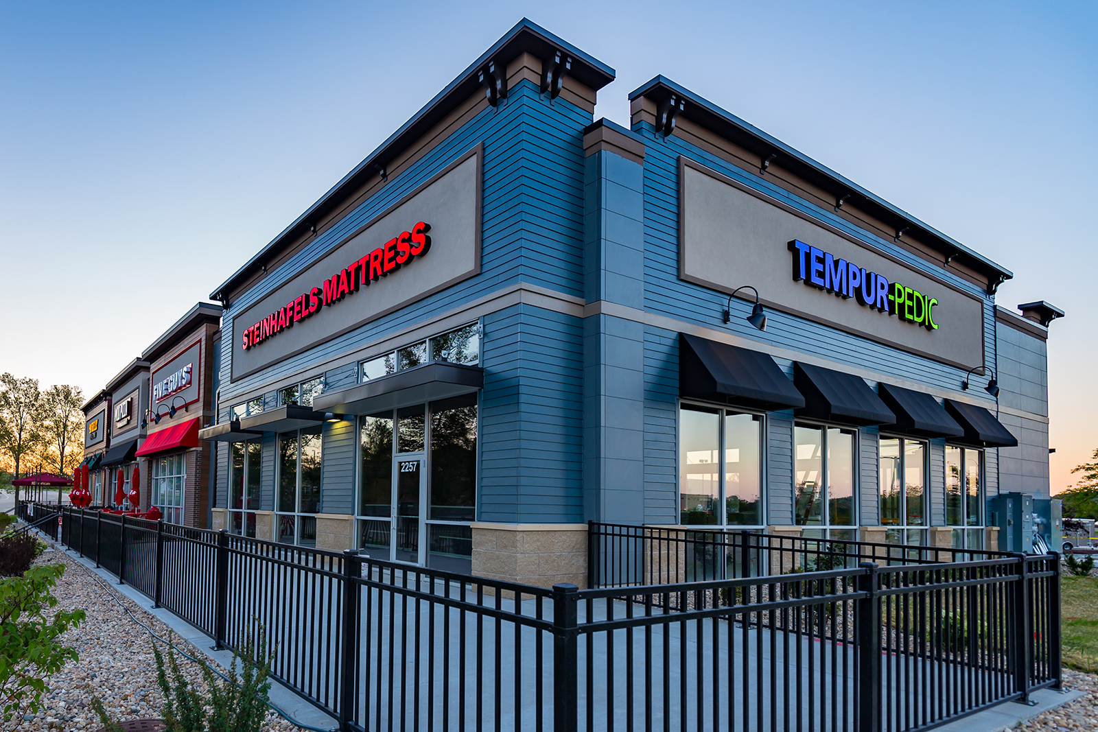 Corner Angle Multi-Tenant Building on Zeier Road